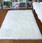 White Fur Ultra Soft Fluffy Rugs Rectangle Shape Faux Wool Carpet Rug for Living Room Bedroom Balcony Floor Mats ( 150 cm x 86 cm)