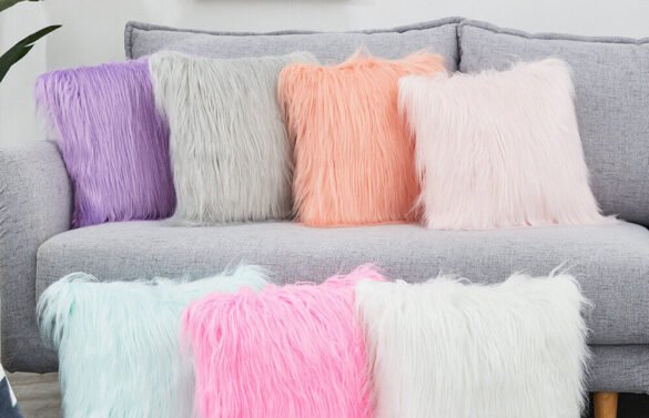 Fluffy Faux Fur Cushion Covers /Throw Pillow Covers 17x17 inches (43x43cm)